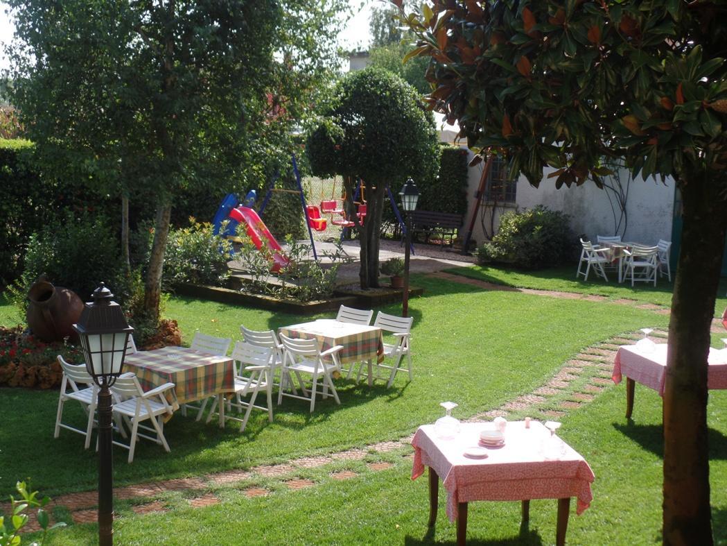 Ristorante Albergo Al Capitello Megliadino San Vitale Экстерьер фото