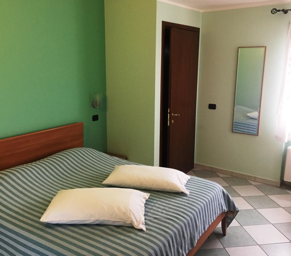 Ristorante Albergo Al Capitello Megliadino San Vitale Экстерьер фото